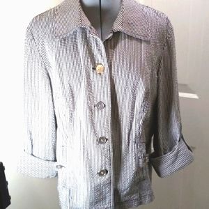 Charter Club, Sz XL Sear Sucker Blazer with Silver Buttons.